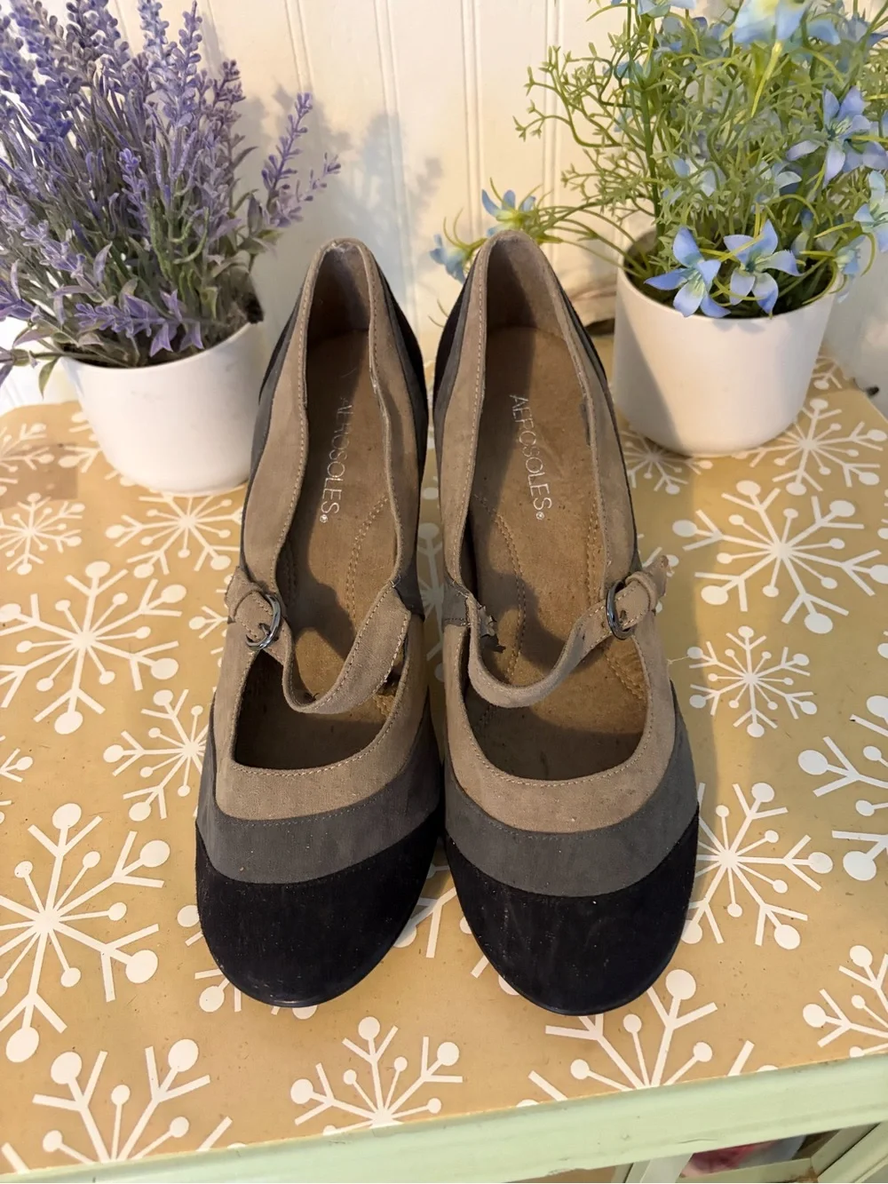 AEROSOLES Suede Mary Jane Heels in Black, Gray & Taupe
